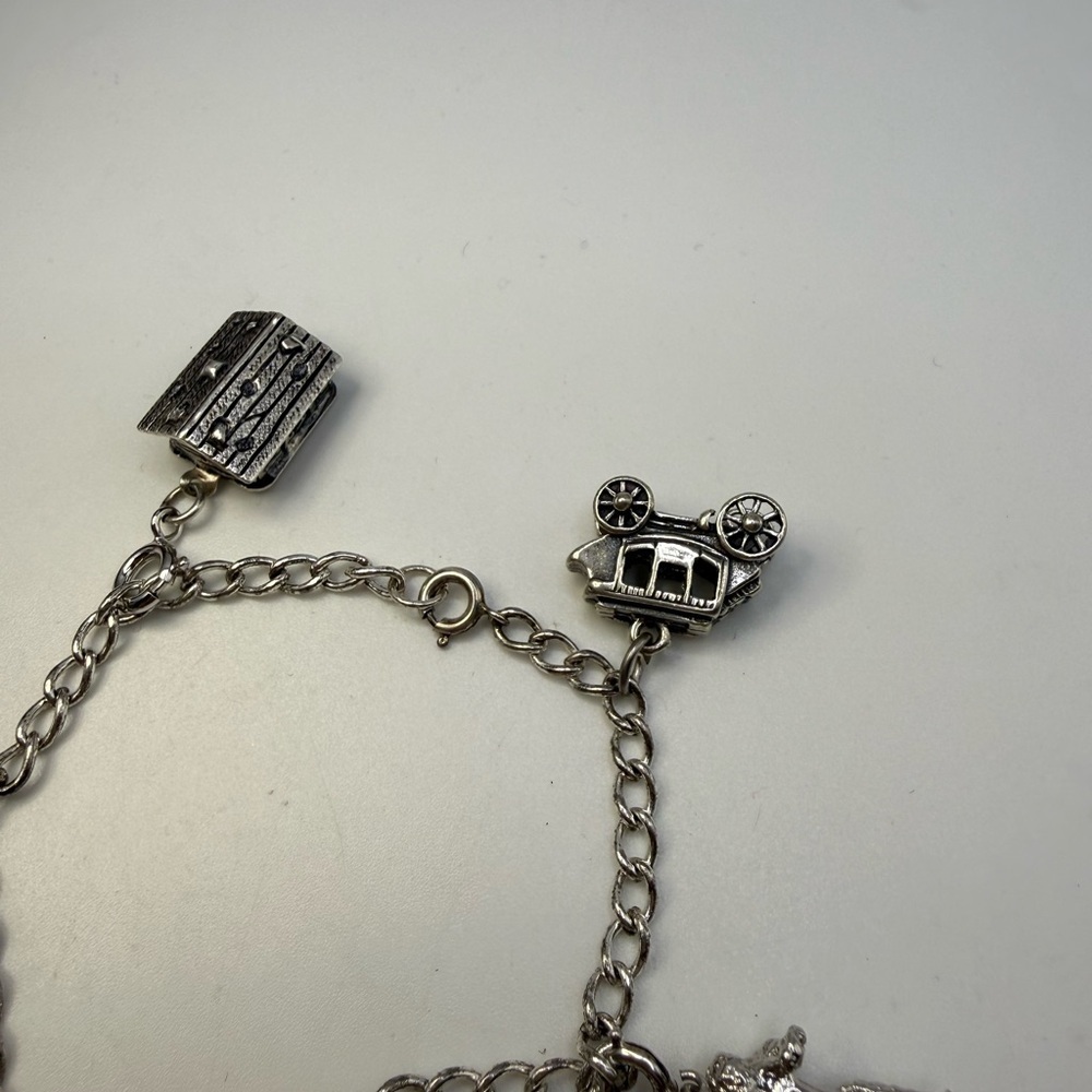 Vintage Knott’s Berry Farm Sterling Silver Charm Bracelet 7” - Picture 5 of 8